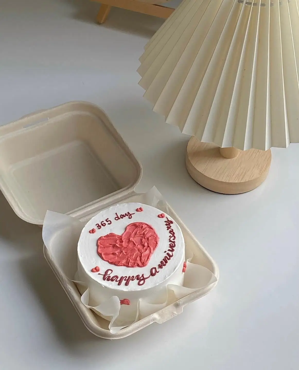 Hình ảnh Bánh sinh nhật bento mini - vẽ trái tim