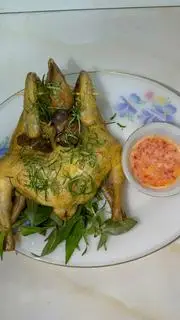 Hình ảnh Gà Hấp Lá Chanh(1/2 con)