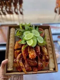 Hình ảnh Gà Nướng Nguyên Con + 2 Cơm Lam