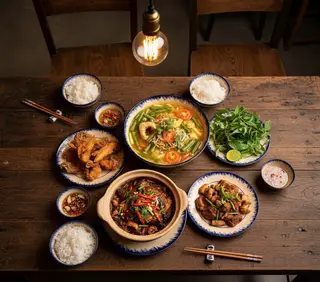 Hình ảnh Cơm Món Theo Ngày ( Tặng Canh )