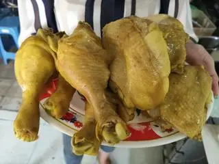 Hình ảnh cơm gà luộc