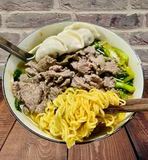 Hình ảnh Mì bò sủi cảo
