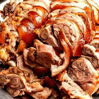 Hình ảnh Chân giò giòn quay 300g