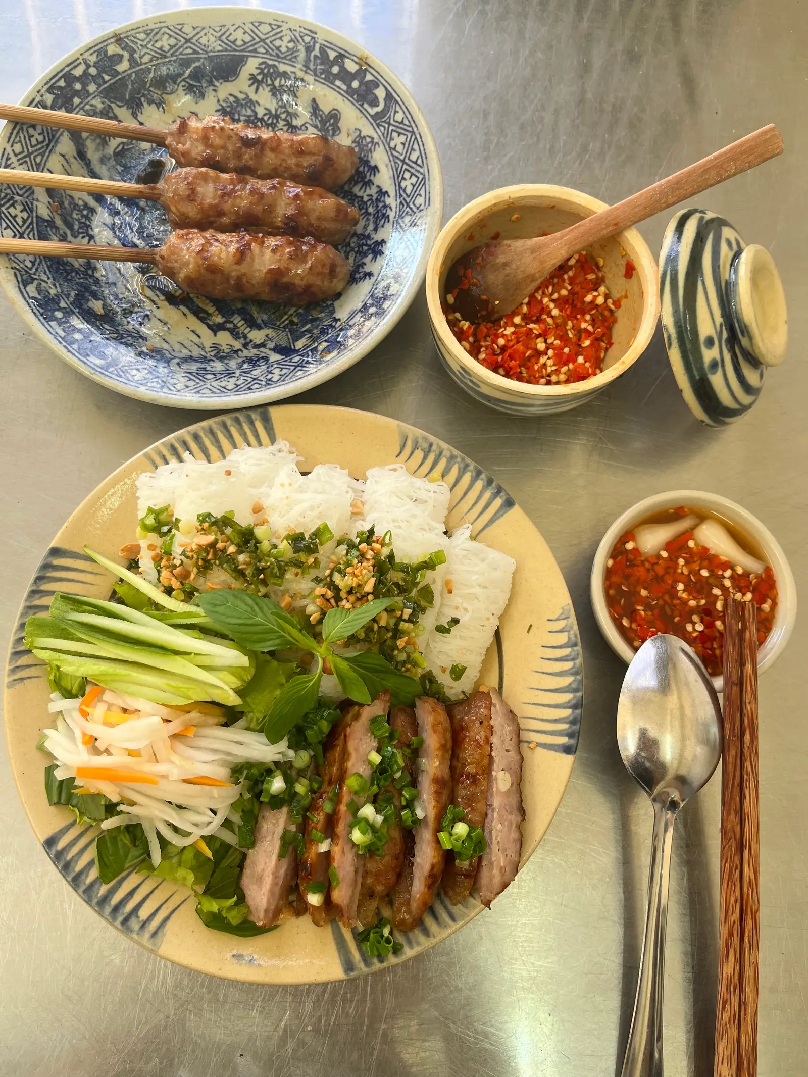 Hình ảnh bánh hỏi nem nướng 
