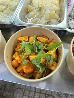 Hình ảnh Trứng non sốt thái