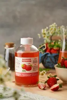 Hình ảnh Kombucha vị dâu - 300ml