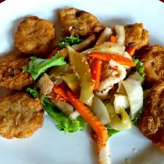 Hình ảnh Cơm chả cá chiên