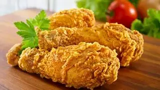 Hình ảnh Combo 1 đùi ,1 cánh ( tặng kèm 1 coca )