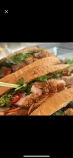 Hình ảnh Bánh mì heo quay