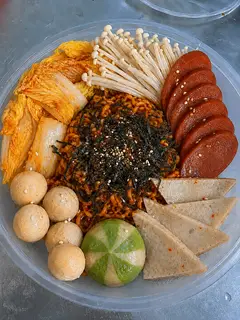 Hình ảnh MỲ CAY TRỘN RONG BIỂN