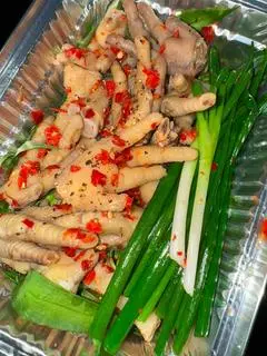 Hình ảnh chân gà hấp hành 