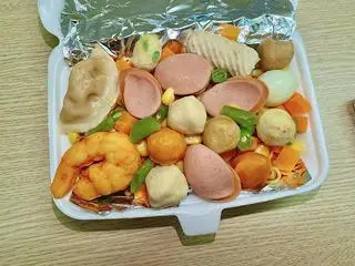 Hình ảnh Mì Trộn Đầy Đủ 