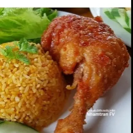 Hình ảnh Cơm chiên đùi gà+ cơm thêm 