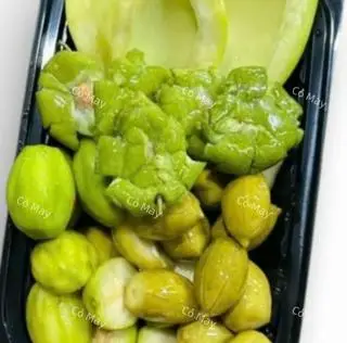 Hình ảnh Mix 3 loại ( xoài ngâm, Cóc ngâm, cà na ngâm  )