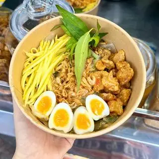 Hình ảnh Bánh tráng dẻo mỡ hành tóp mỡ