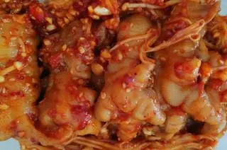 Hình ảnh Chân Gà Rút Xương Sốt Cay Hàn Quốc -Lớn