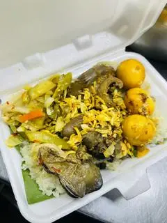 Hình ảnh Xôi Lòng Gà Trứng Non