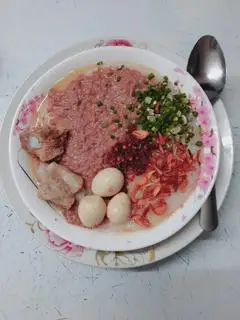 Hình ảnh Cháo sườn bằm trứng cút rim - Tặng Quẩy 