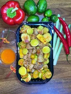 Hình ảnh Chân Gà Rút Xương, Trứng Non Sốt Thái