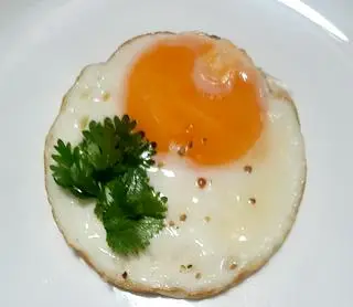 Hình ảnh TRỨNG THÊM
