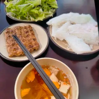 Hình ảnh bún chả chả qoạt sizi vừa 