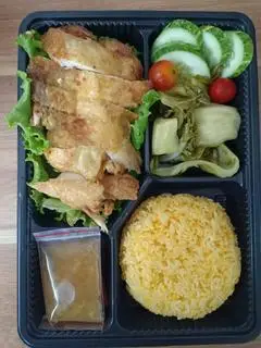 Hình ảnh Cơm gà Góc Tư xối mỡ - lớn