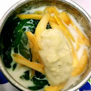 Hình ảnh Chè thái sầu riêng