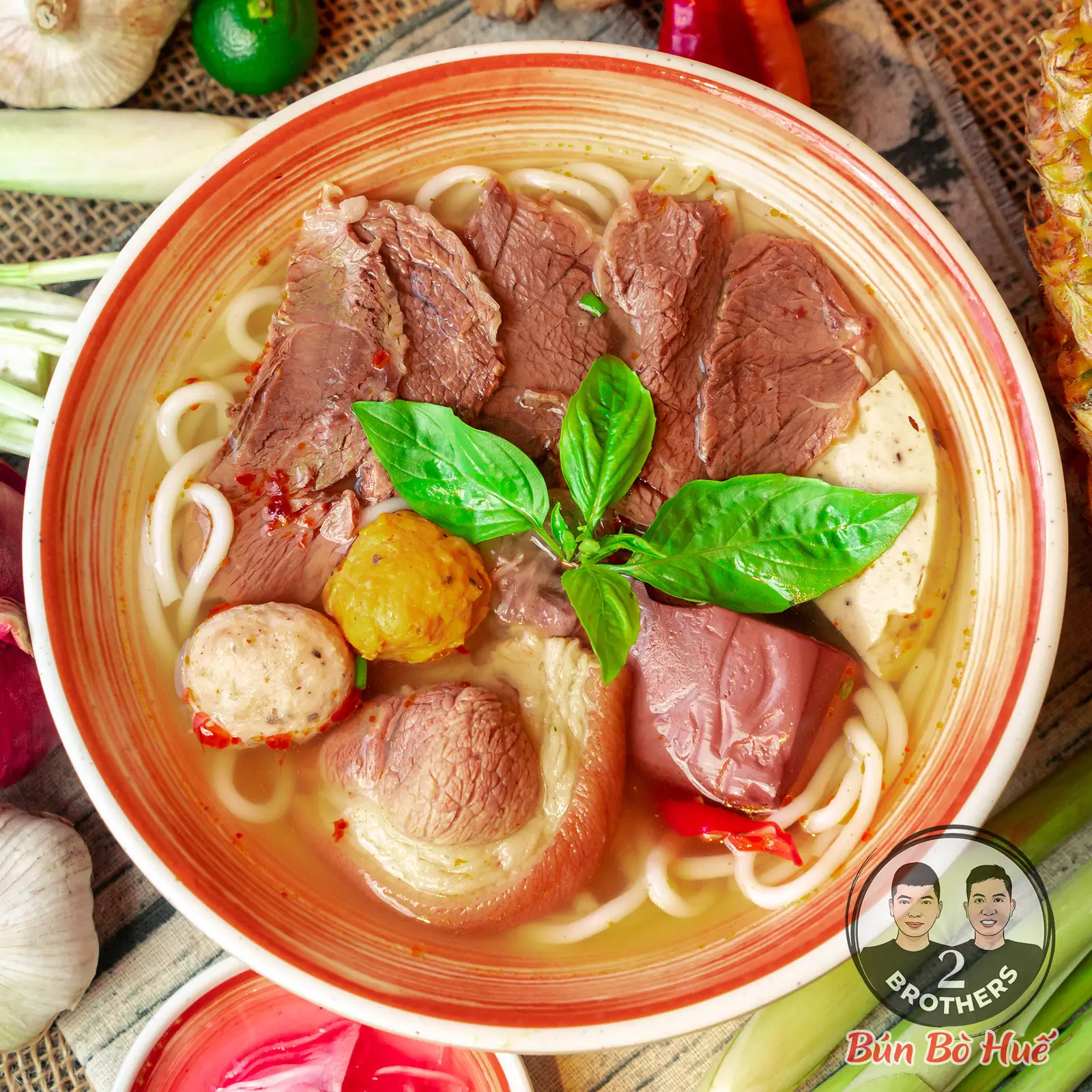 Hình ảnh Bún bò Huế bát đậm đà
