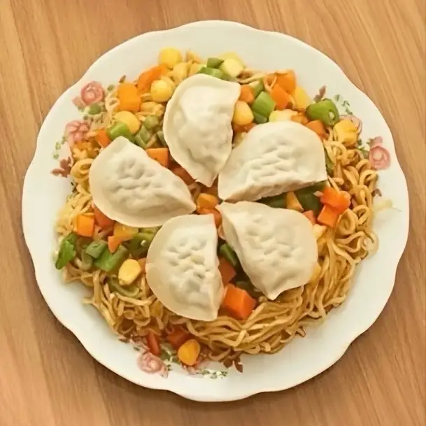 Hình ảnh Mì Trộn Sủi Cảo