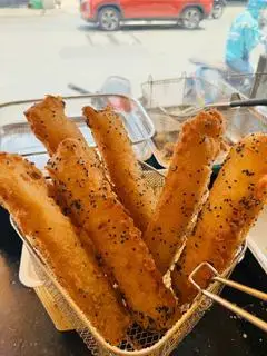Hình ảnh Combo 2 chuối chiên - 1 nước cam