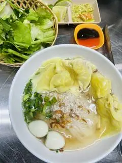 Hình ảnh Hủ Tiếu Hoành Thánh 