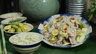 Hình ảnh Chân gà sả tắc (hộp lớn)