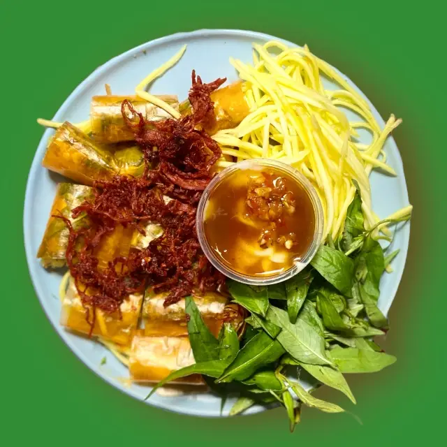 Hình ảnh Bánh Tráng Cuốn - Phần Lớn chấm nước me hoặc bò 