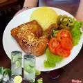Hình ảnh Cơm Gà Góc Tư Mắm Tỏi Suất Lớn + Ly Nước Chanh