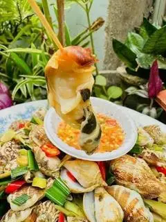 Hình ảnh ốc nhảy hấp sả 