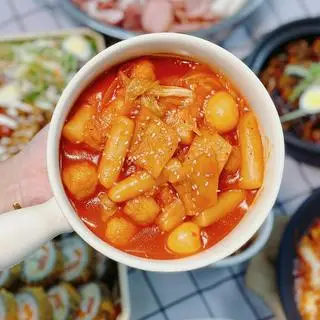 Hình ảnh Tokbokki thường