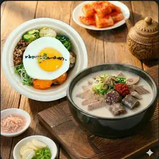 Hình ảnh Cơm trộn và Canh Hầm