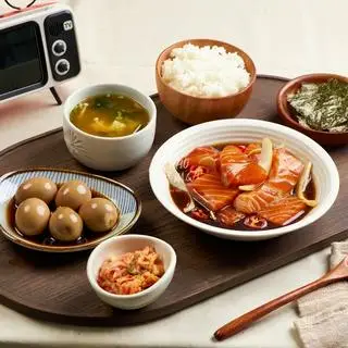 Hình ảnh Combo truyền thống 1 - Cá hồi, trứng
