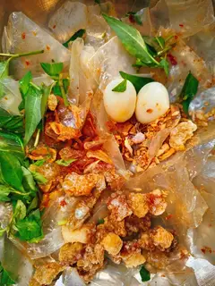 Hình ảnh Bánh tráng phơi sương siêu topping muối bò đặc biệt
