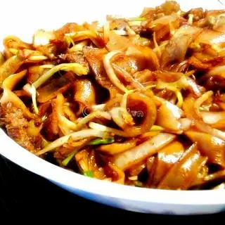 Hình ảnh Hủ tiếu xào bò
