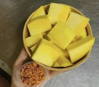 Hình ảnh Xoài tứ quý lắc 