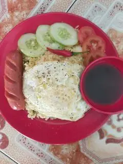 Hình ảnh Cơm Chiên Trứng Xúc Xích 