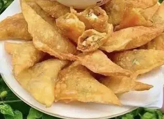 Hình ảnh hoành thánh chiên
