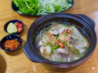 Hình ảnh Bánh Canh Cá Lóc Đặc Biệt Đậm Đà (Kèm Trứng Cá Béo Ngậy)