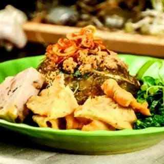 Hình ảnh Miến giò chả trộn
