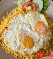 Hình ảnh cơm chiên ốp la +tặng canh rong biển 