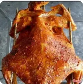 Hình ảnh gà nướng muối mè 1 con 
