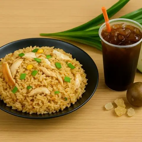 Hình ảnh Cơm chiên gà xé