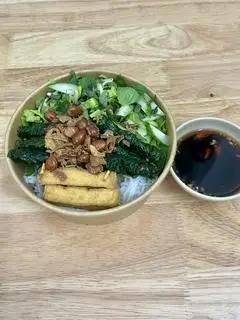 Hình ảnh Bún Tươi+  Bò Ôm Lá Lốt chay