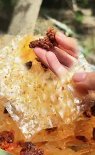 Hình ảnh combo 3 bịch bánh trang tỏi bó sợi